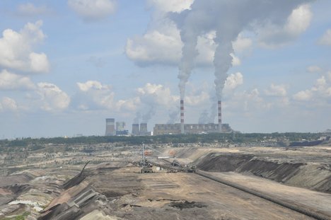 Das Foto zur Pressemitteilung der Linken in NRW zum Kohleausstieg zeigt ein Kohlekraftwerk
